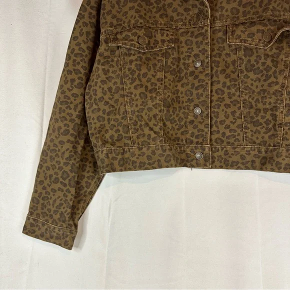 AMERICAN EAGLE Women’s Size XXL Denim Jean Jacket Coat Leopard Print Trucker - Picture 4 of 16